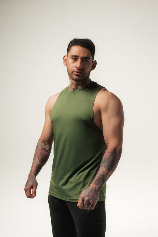 ECHO – Muscle Tank-Verde Olivo